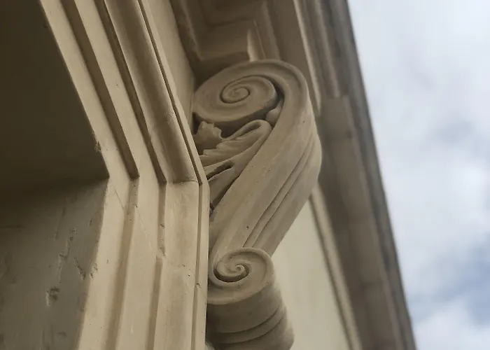 Konukevi De Guidani Experience 4*